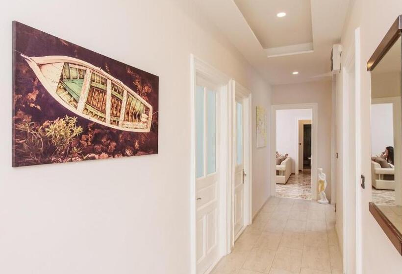 اتاق استاندارد, Riva Guesthouse