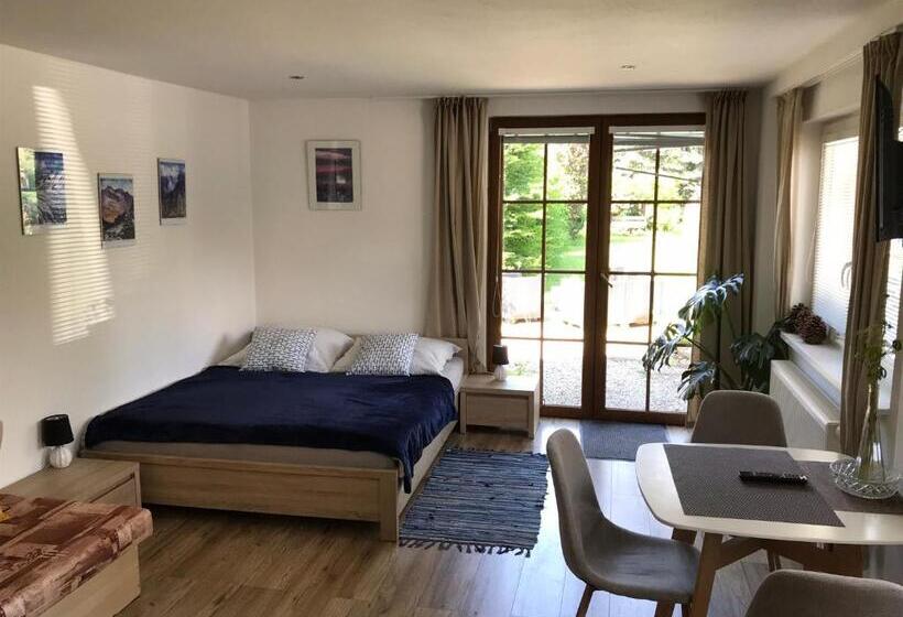 스탠다드 트리플 룸 가든 전망, Apartment Albi