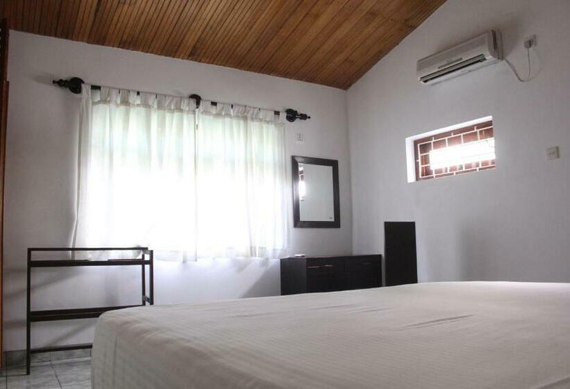 Номер Deluxe, Sethra Villa Bentota