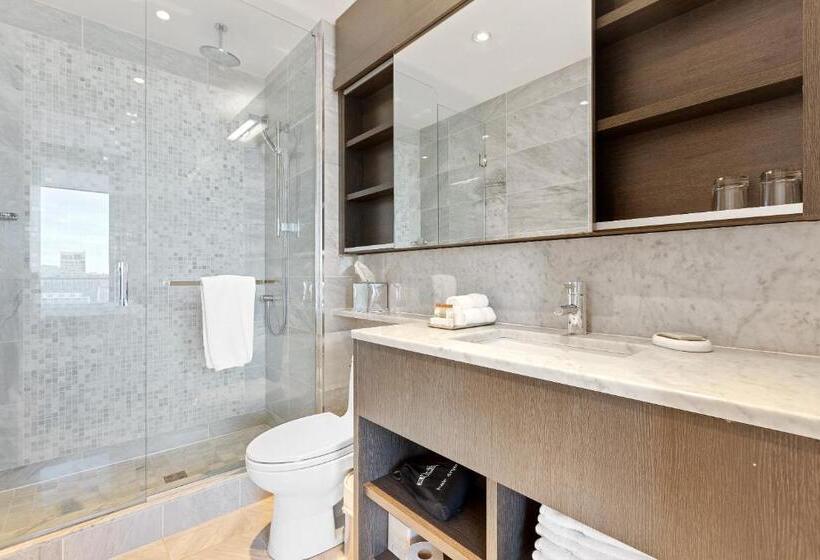 Appartement met 1 Slaapkamer, Soho Residences Lisgar