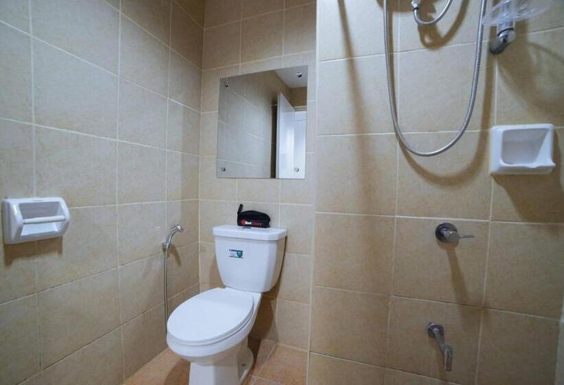 Номер Стандарт, Reddoorz Plus @ Roxas Street Davao