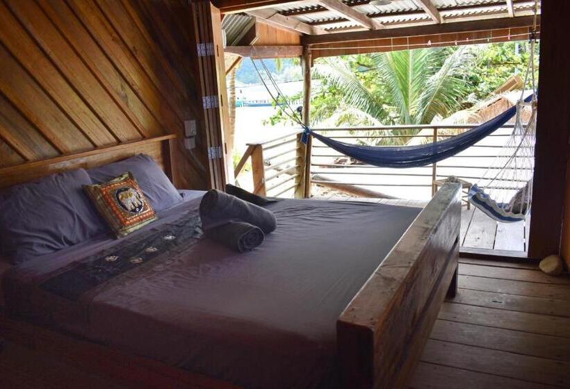 豪华海景房带阳台, Beach House Cambodia