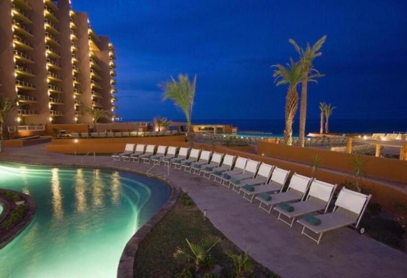 침실 3개 아파트, 3 Br Condo Available In Las Palomas Sandy Beach