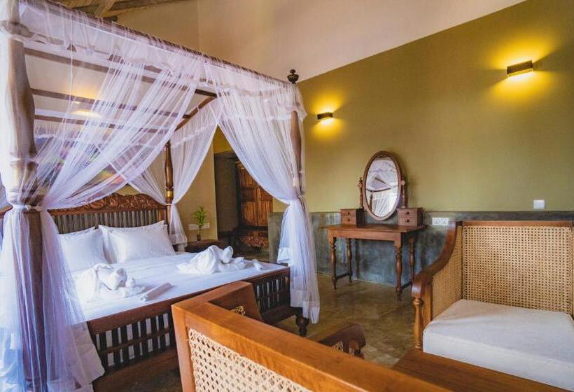 带阳台的豪华间, Ayur Ayur Resort & Ayurveda Retreat