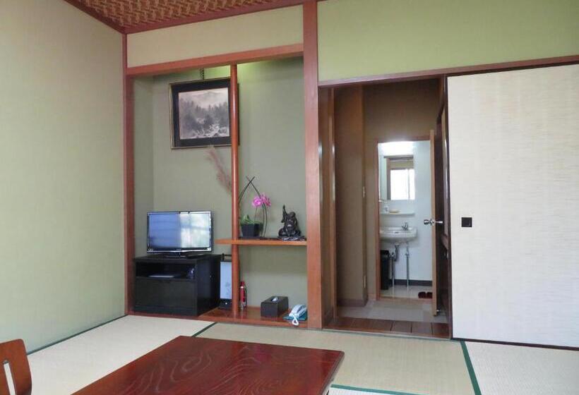 스탠다드 룸 산 전망, Hakone Miyanoshita Myojokan