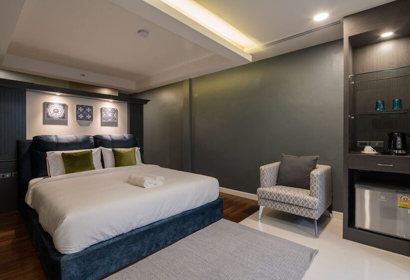 디럭스 룸, Sea Room S At Patong