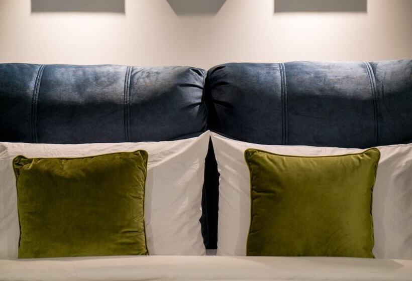 디럭스 룸, Sea Room S At Patong