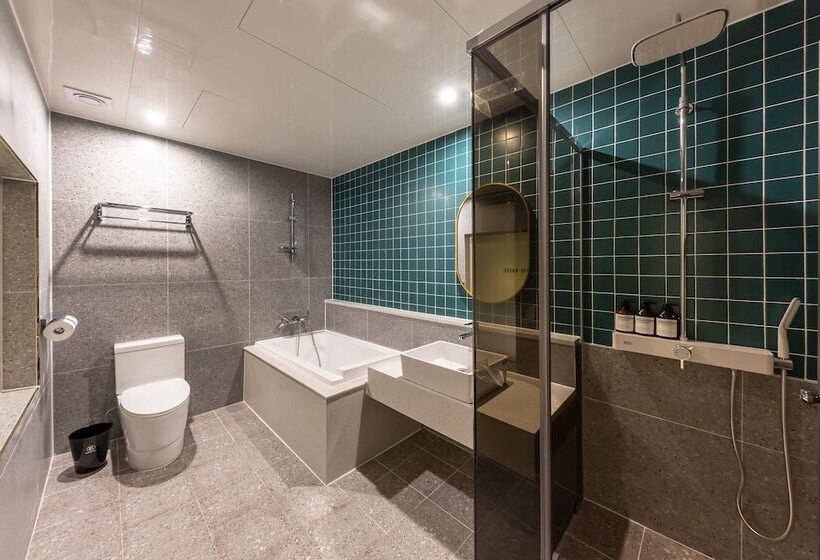 Люкс, Brown Dot Hotel Seong Seo