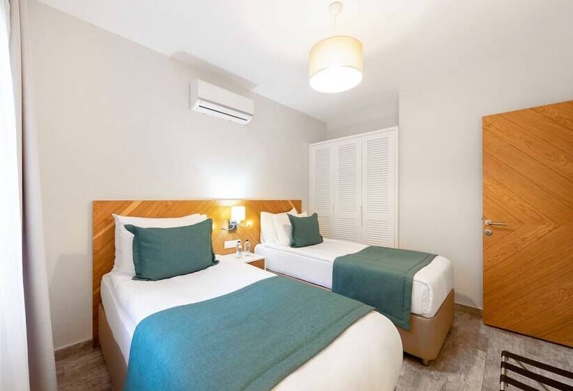 Люкс, Dorman Suites