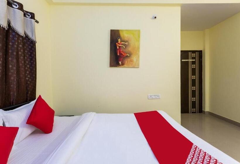 Трехместный Номер Классика, Oyo 29831 Hotel Harihar