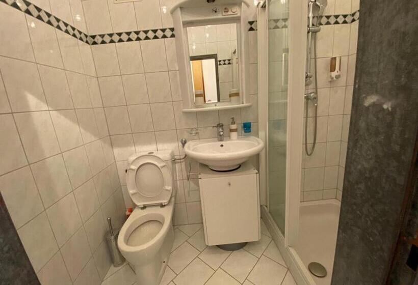 1 Bedroom Penthouse Apartment, Keutschacherhof