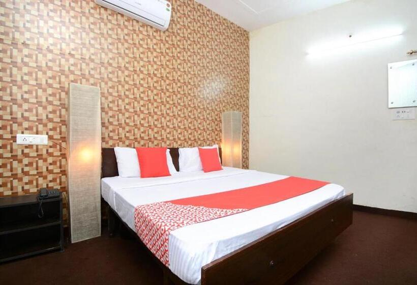 三人经典房间, Oyo 33024 Urban Guest House