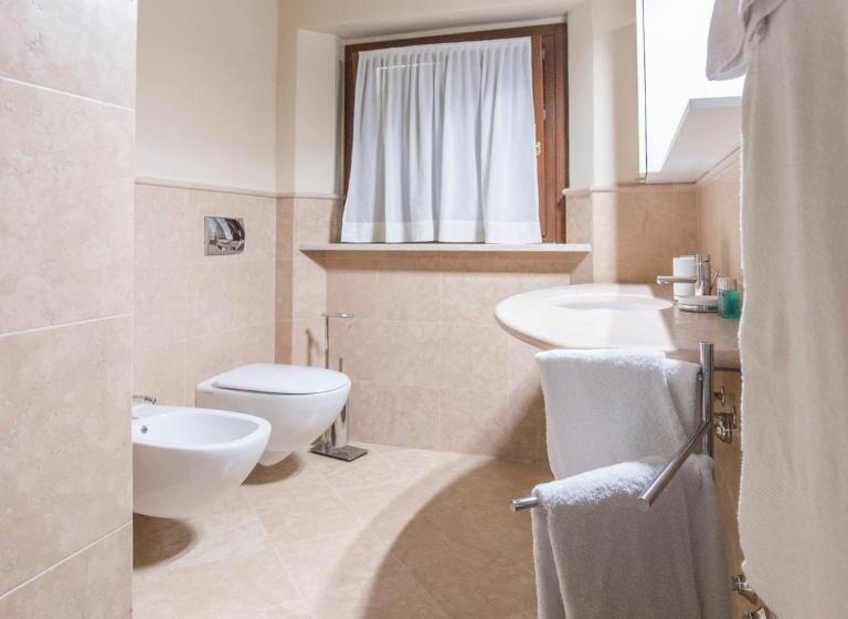 Апартаменты 2 Спальни, Apartments Golf Bogliaco