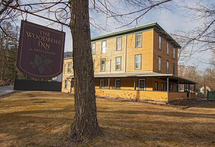 Люкс Повышенной Комфортности, The Woodbine Inn