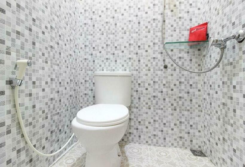 Номер Стандарт, Reddoorz Near Balekambang City Park