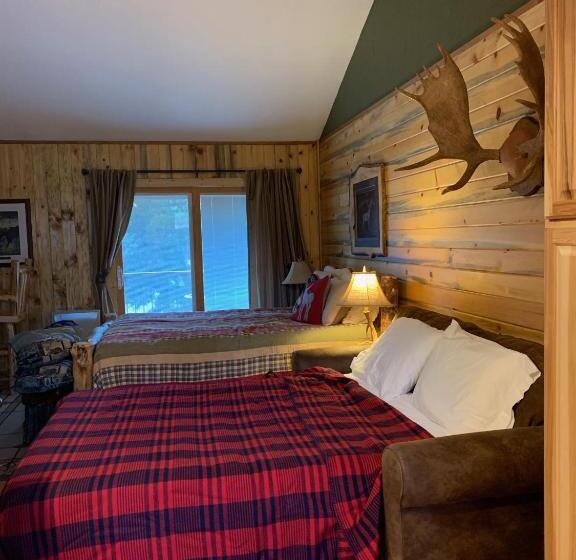 デラックススタジオ, The North Face Lodge