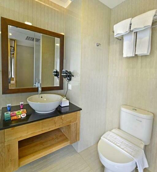 اتاق لوکس, Famvida Hotel Lubuklinggau