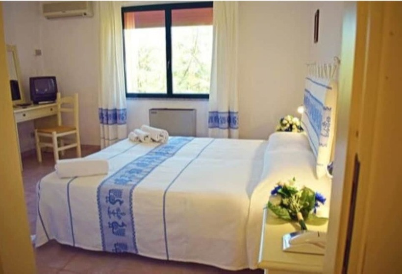 اتاق استاندارد, Montiruju