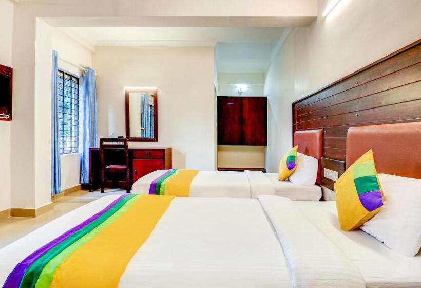Номер Deluxe, Itsy Hotels Ammu Regency