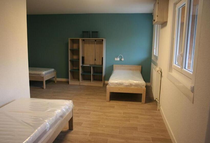 Четырехместный Номер Стандарт, Domaine De Maravant   Centre De Vacances