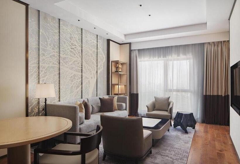 شقة غرفة واحدة, Sheraton Yunfu Xinxing