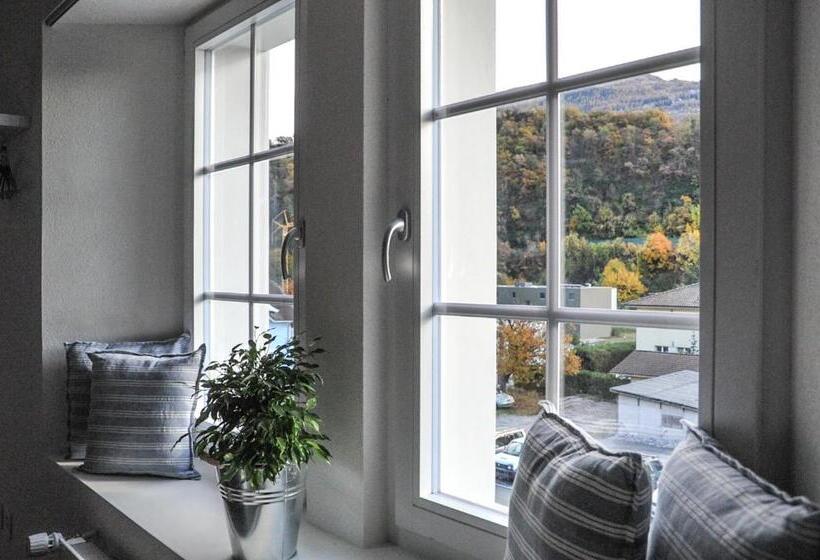 Номер Стандарт, Relais Du Simplon