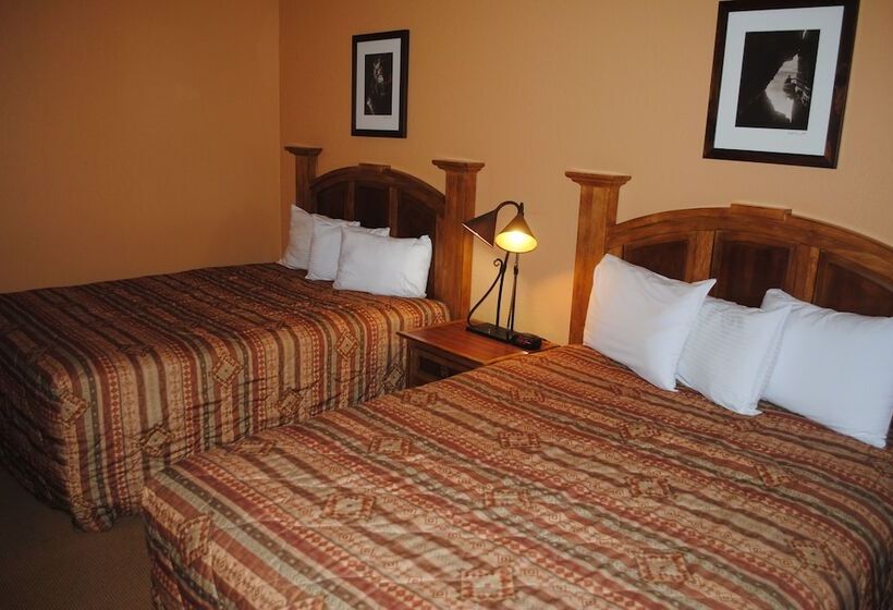Апартаменты 3 Спальни, Wisconsin Dells Area Condominiums