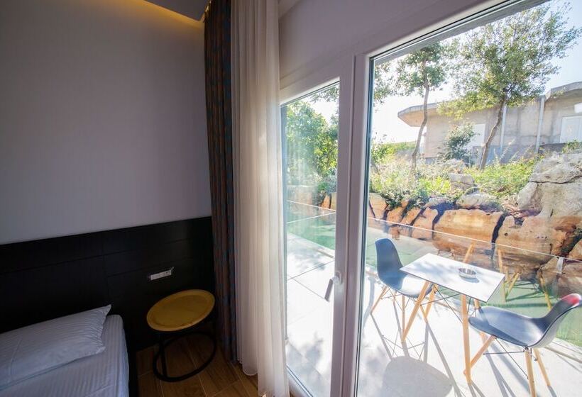 스탠다드 발코니 룸, Inada Hotel Ksamil