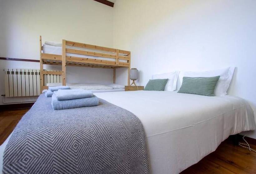 Семейный Номер, Loriga Feel Nature  Hostel