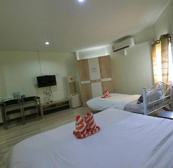 トリプルクラシックルーム, Alongkorn Hotel By Sb