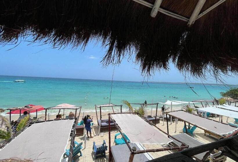 Standard Bungalow, Nena Beach Club &