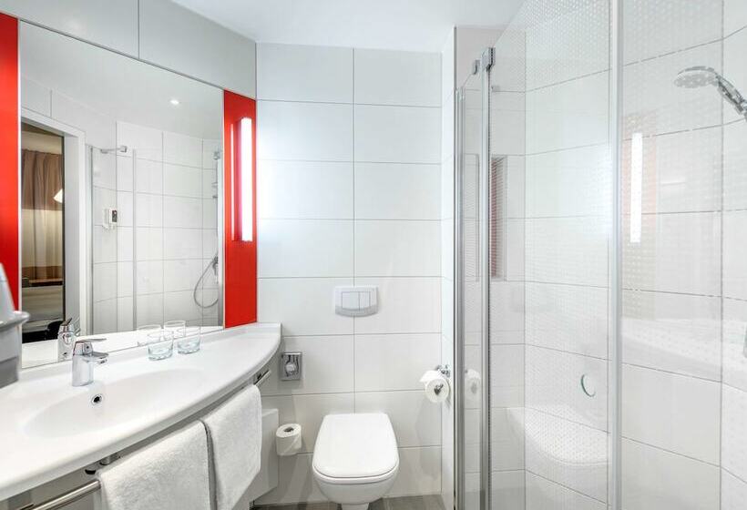 Номер Стандарт, Ibis Landshut City