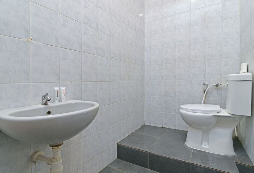 Номер Стандарт, Reddoorz @ Jalan Gatot Subroto Denpasar