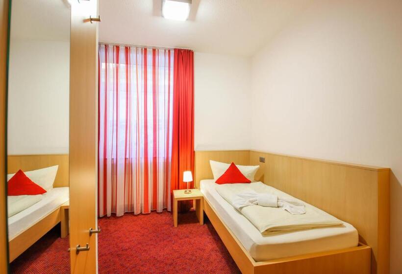 اتاق استاندارد یک نفره, Panorama Hotel Winterberg