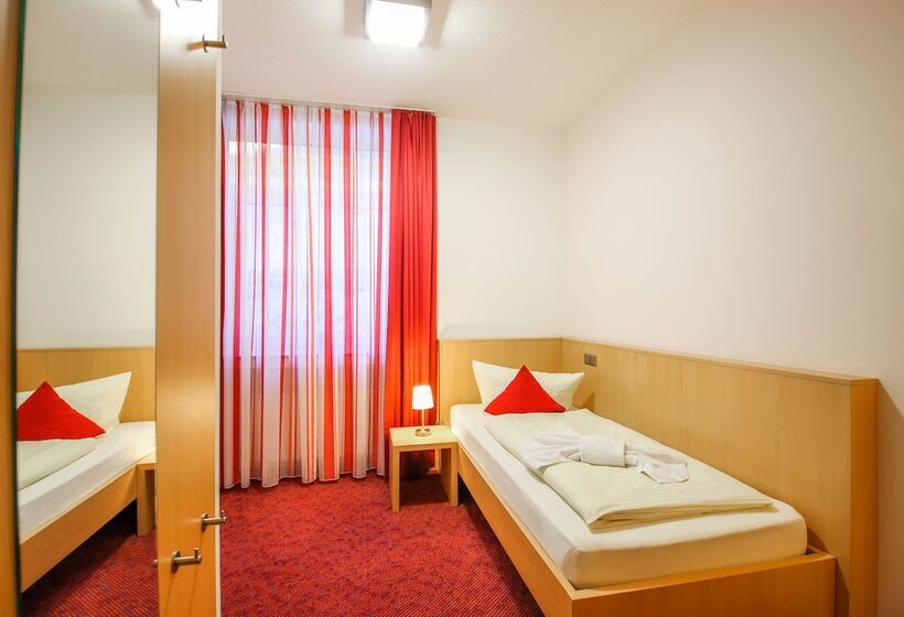 اتاق استاندارد یک نفره, Panorama Hotel Winterberg