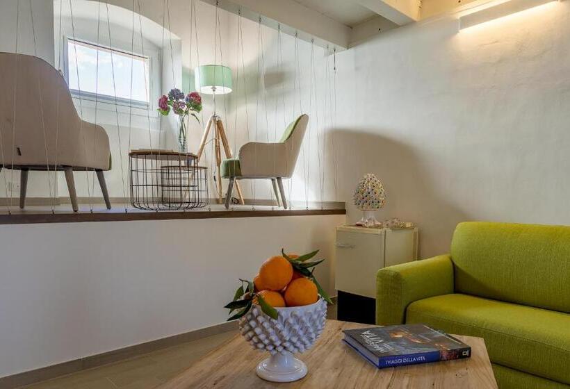 带海景的复工套房, Le Maestranze Deluxe Rooms