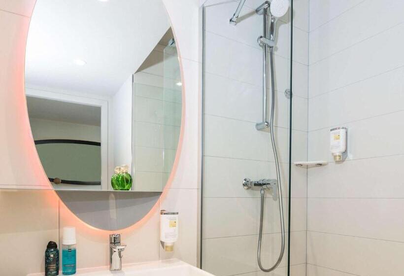 Студия Стандарт, Aparthotel Adagio Access Palaiseau Saclay