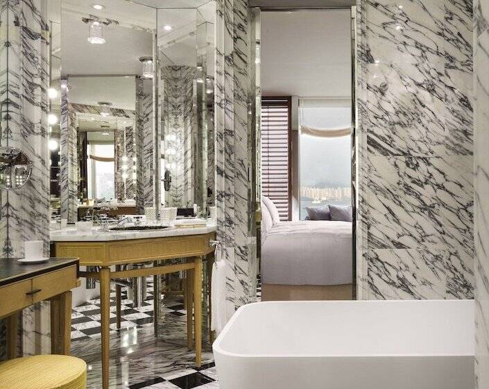 اتاق استاندارد با چشم‌انداز, Rosewood Hong Kong