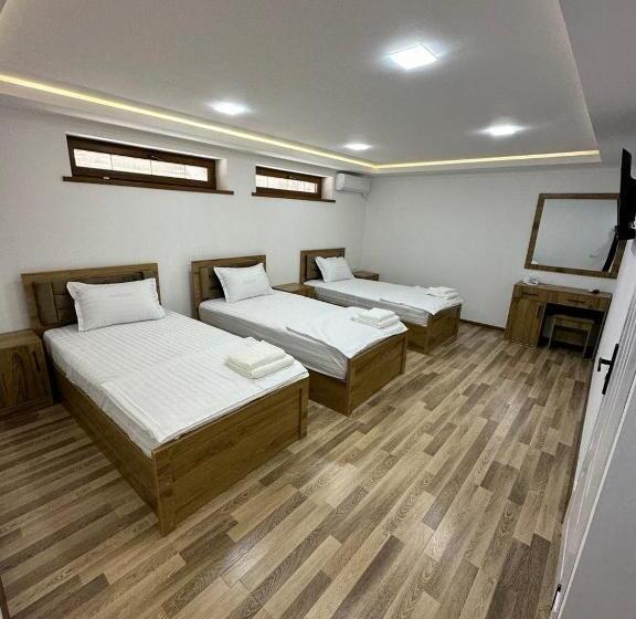 Номер Стандарт Трехместный, Emirs Garden Residence