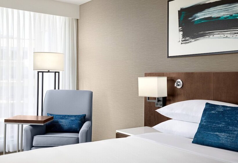 Номер Стандарт 2 Двуспальные Кровати, Delta Hotels By Marriott Thunder Bay