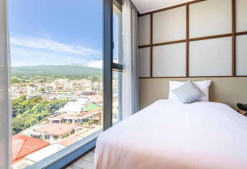 Номер Стандарт Трехместный, Shin Shin Hotel Cheonjiyeon