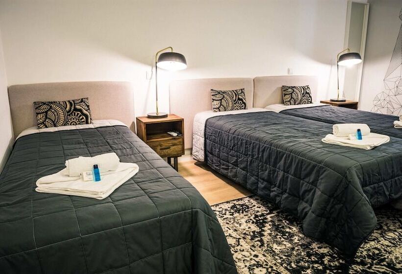 Номер Стандарт Трехместный, In Barcelos Hostel & Guest House