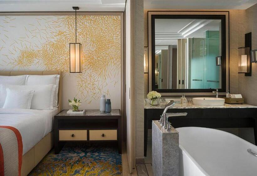 프리미엄 룸, Intercontinental Phuket Resort, An Ihg