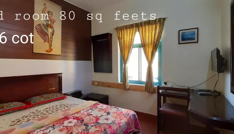 اتاق استاندارد, Greenview Holiday Inn
