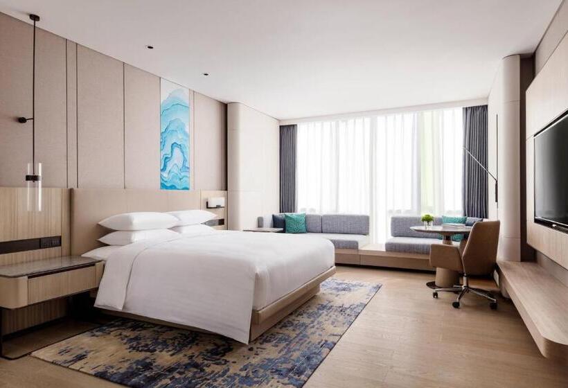 스탠다드 룸 킹사이즈 침대, Courtyard By Marriott Shenzhen Northwest