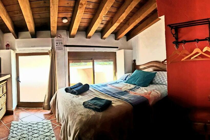 테라스 주니어 스위트, B&b The Lost Village El Acebuchal