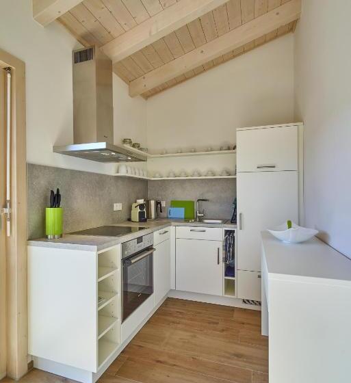 Апартаменты 1 Спальня с Балконом, Alb Appartements