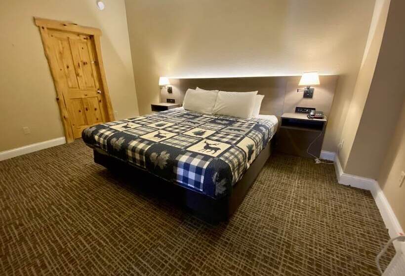 디럭스 스위트, Riverchase Lodge
