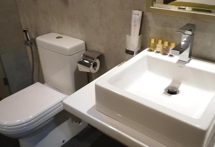 Семейный Номер, City Hotel Colombo 02