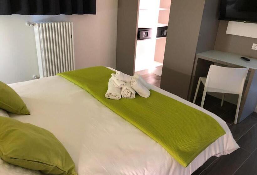 آپارتمان لوکس 1 خوابه, B&b Alma Garda Lake